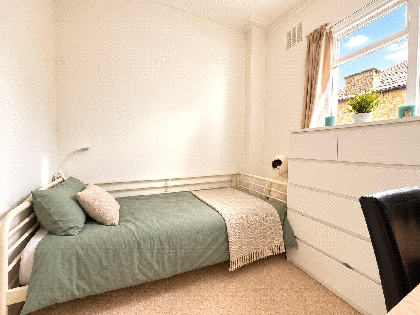 5 bedroom property for sale in Catford | Robinson Jackson