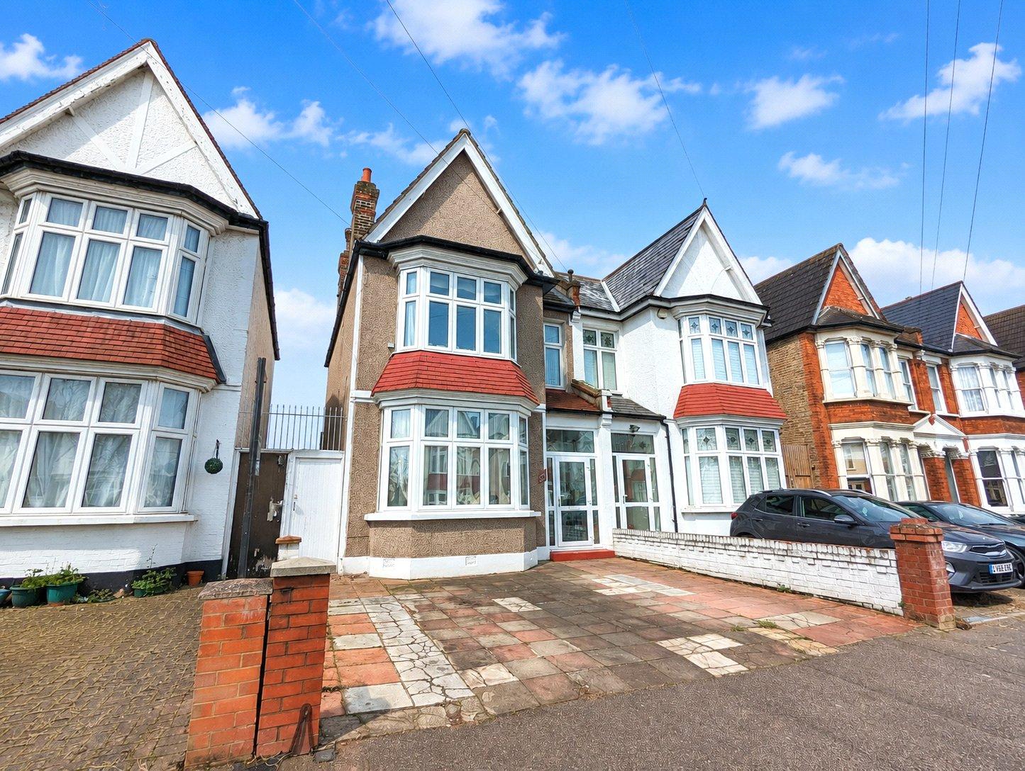 4 bedroom house for sale in Catford | Robinson Jackson