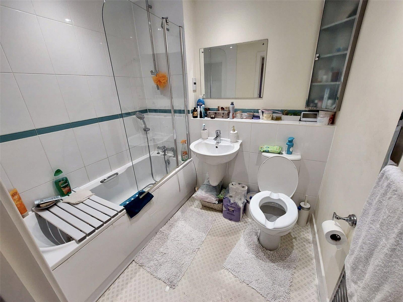 1 bedroom property for sale in Bromley | Robinson Jackson