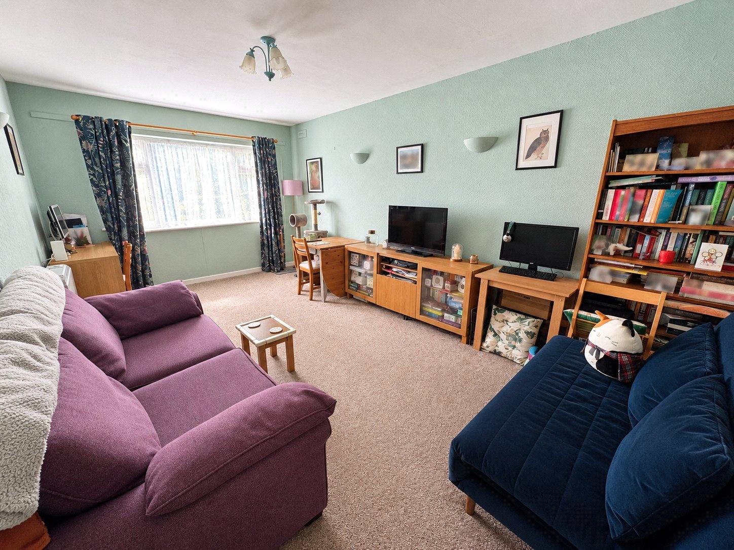 2 bedroom property for sale in  | Robinson Jackson