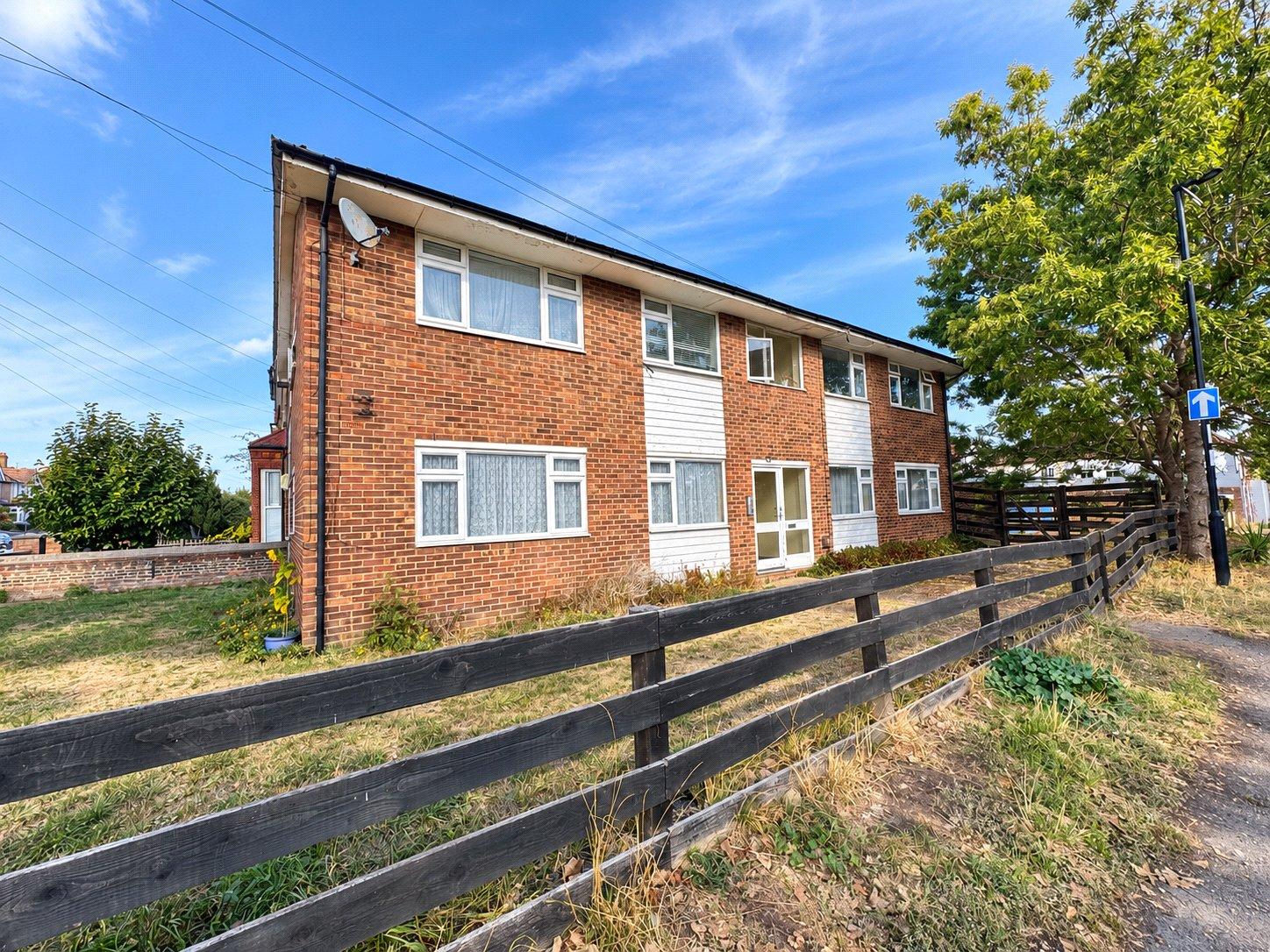 2 bedroom property for sale in  | Robinson Jackson