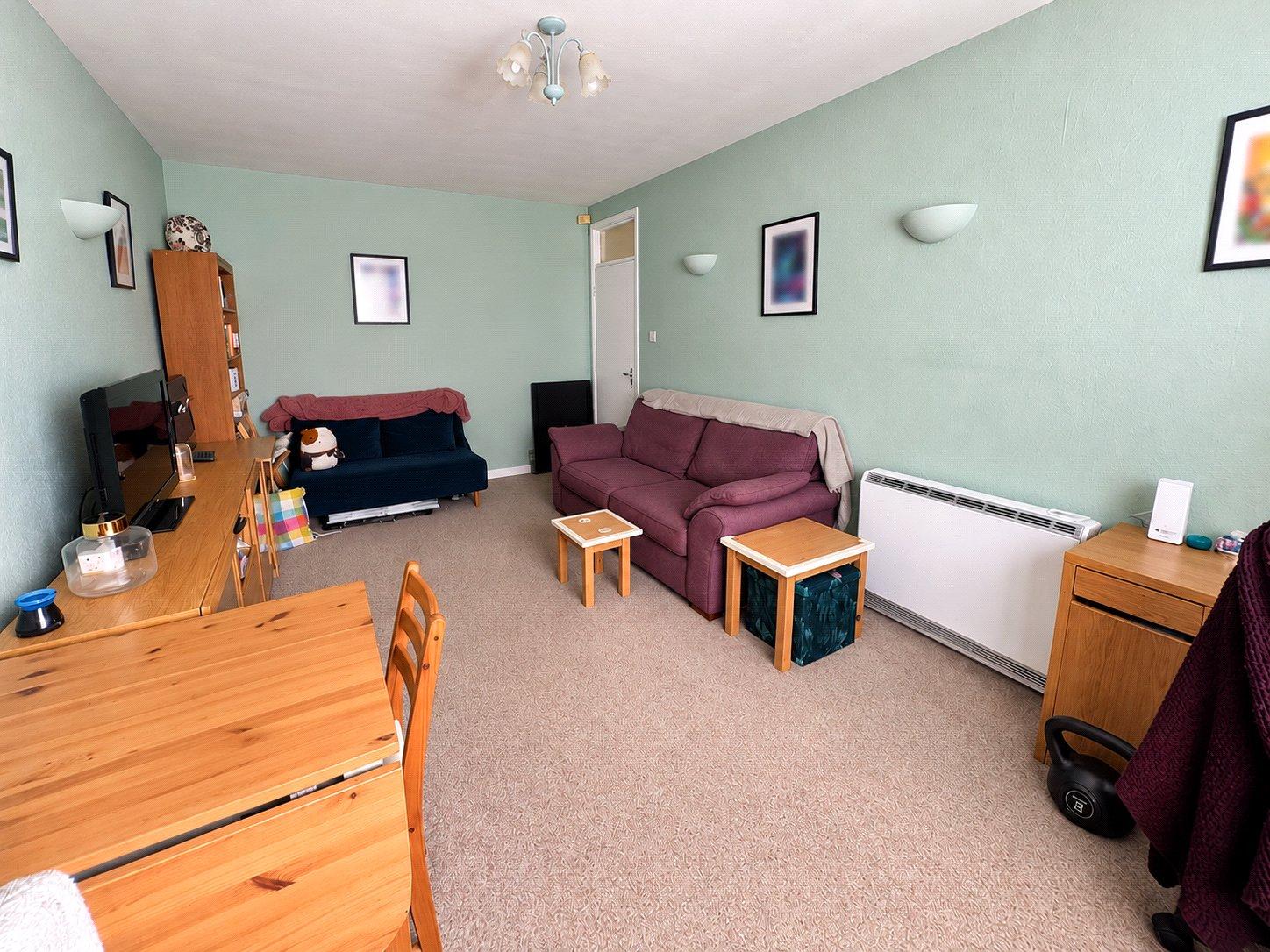 2 bedroom property for sale in  | Robinson Jackson