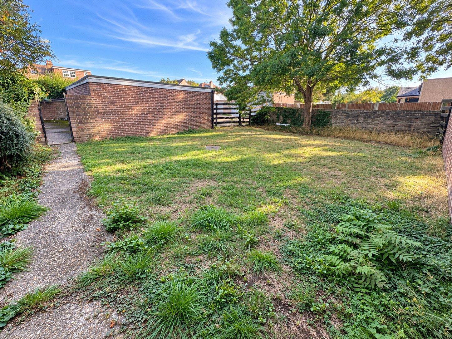 2 bedroom property for sale in  | Robinson Jackson
