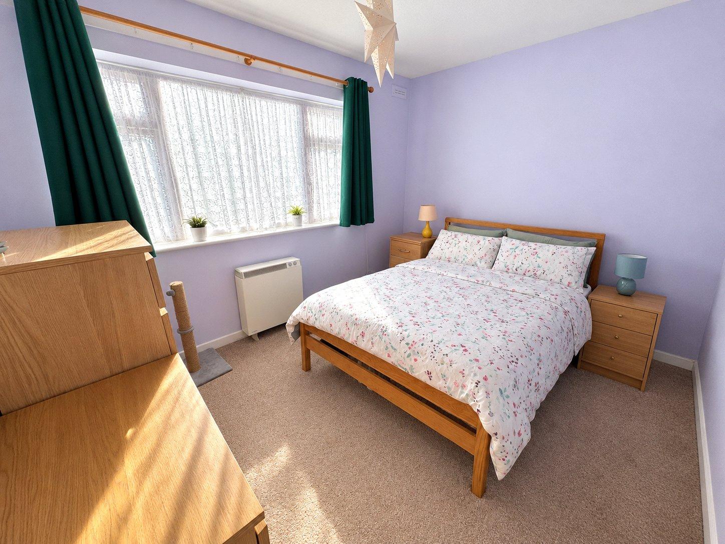 2 bedroom property for sale in  | Robinson Jackson