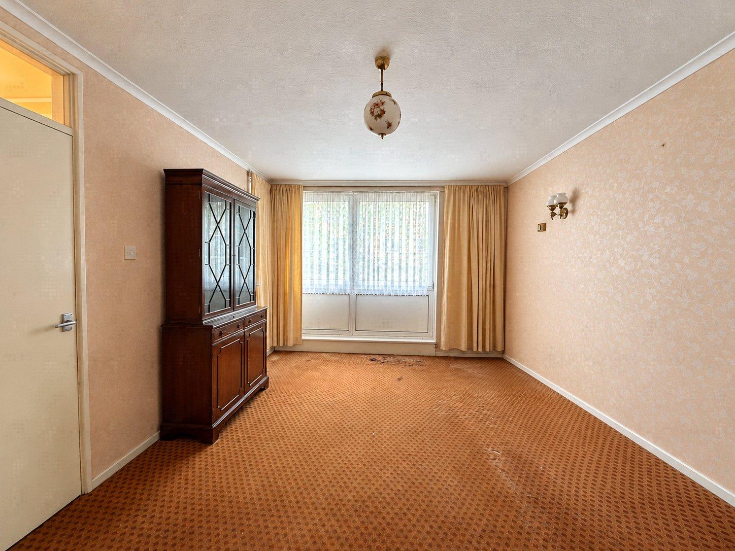 3 bedroom property for sale in Bromley Road | Robinson Jackson