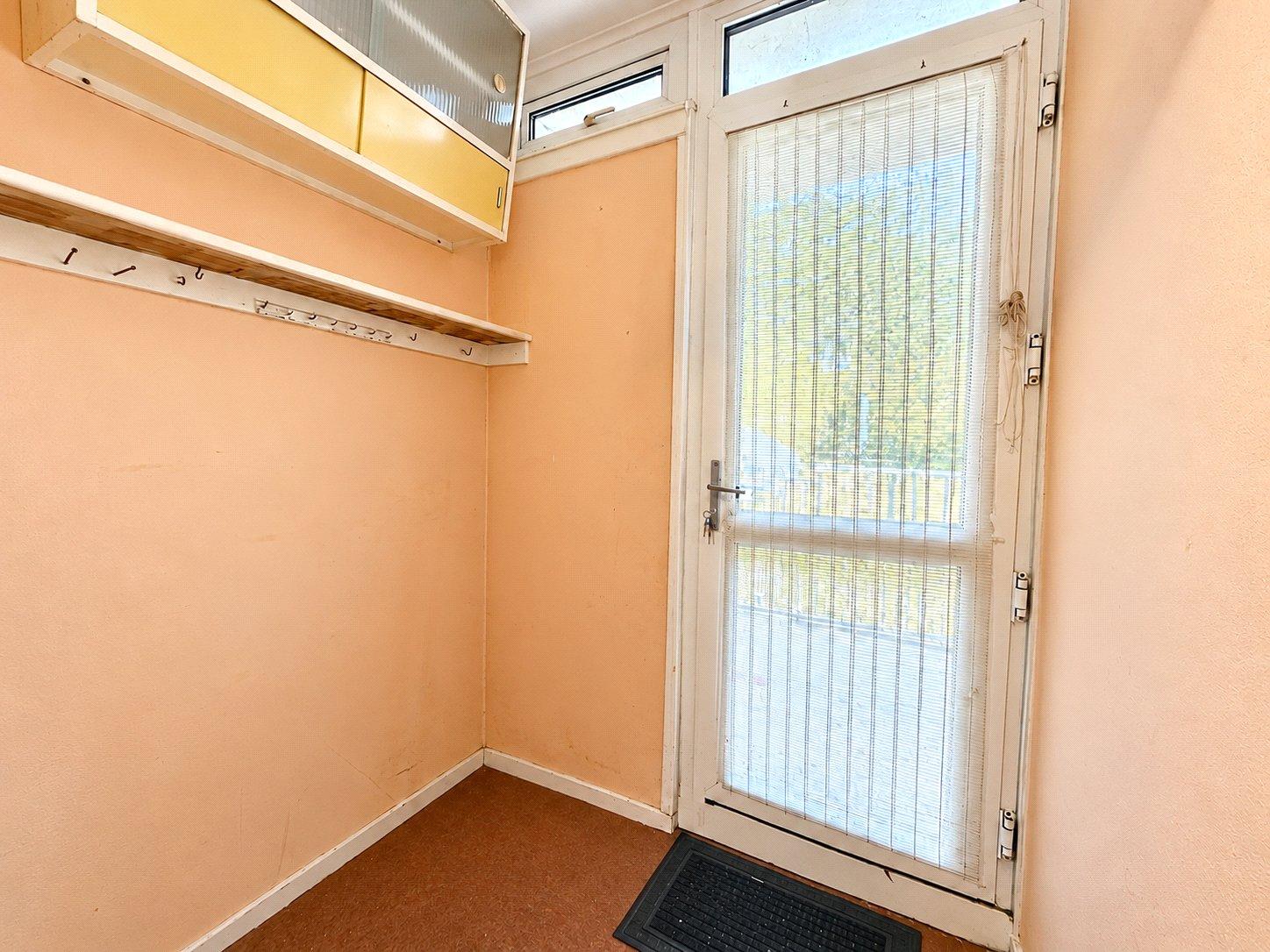 3 bedroom property for sale in Bromley Road | Robinson Jackson