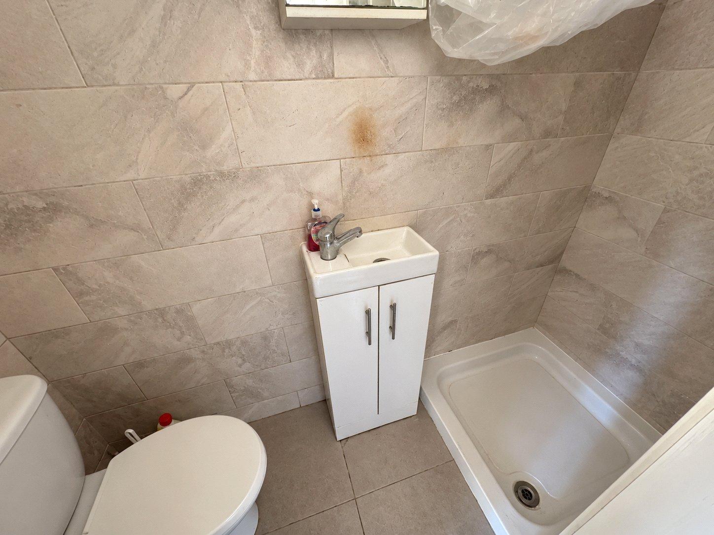 4 bedroom house for sale in London | Robinson Jackson