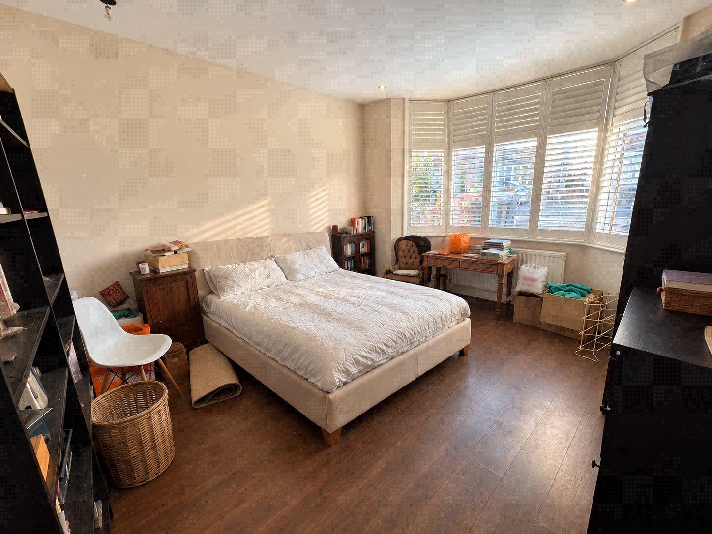 4 bedroom house for sale in London | Robinson Jackson