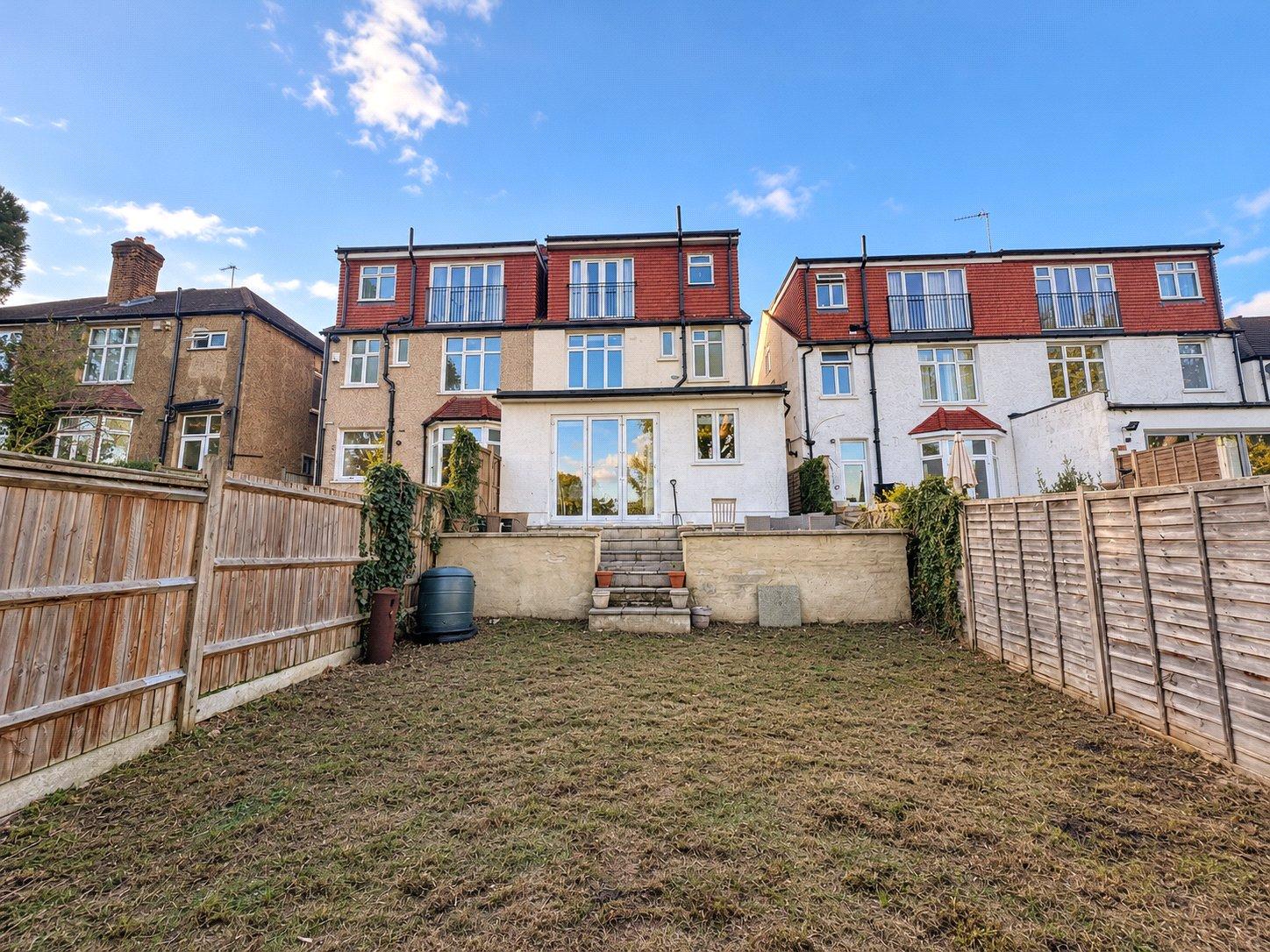 4 bedroom house for sale in London | Robinson Jackson