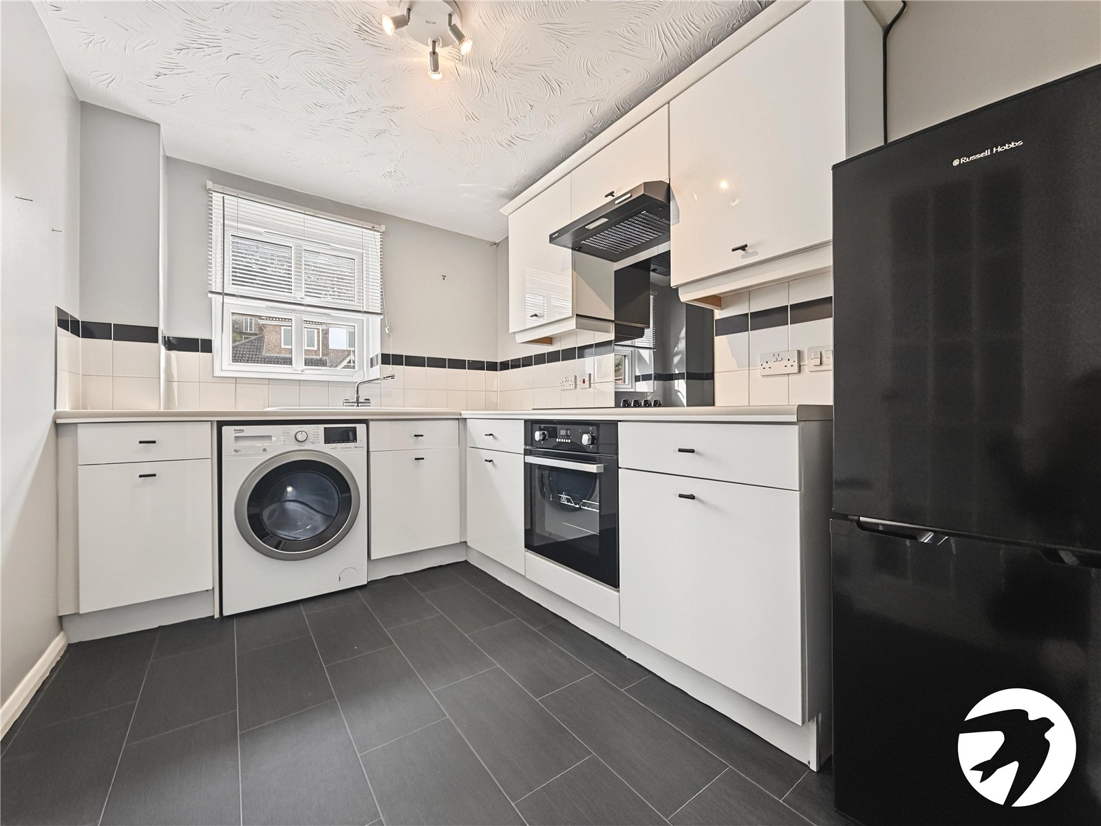 2 bedroom property for sale in Rochester | Robinson Michael & Jackson
