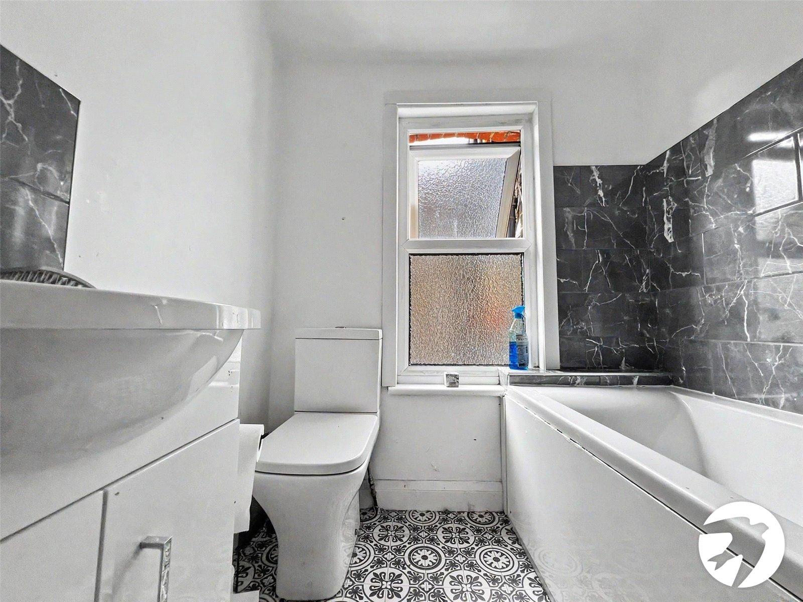 6 bedroom house for sale in Chatham | Robinson Michael & Jackson