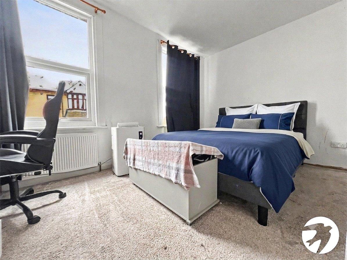 6 bedroom house for sale in Chatham | Robinson Michael & Jackson
