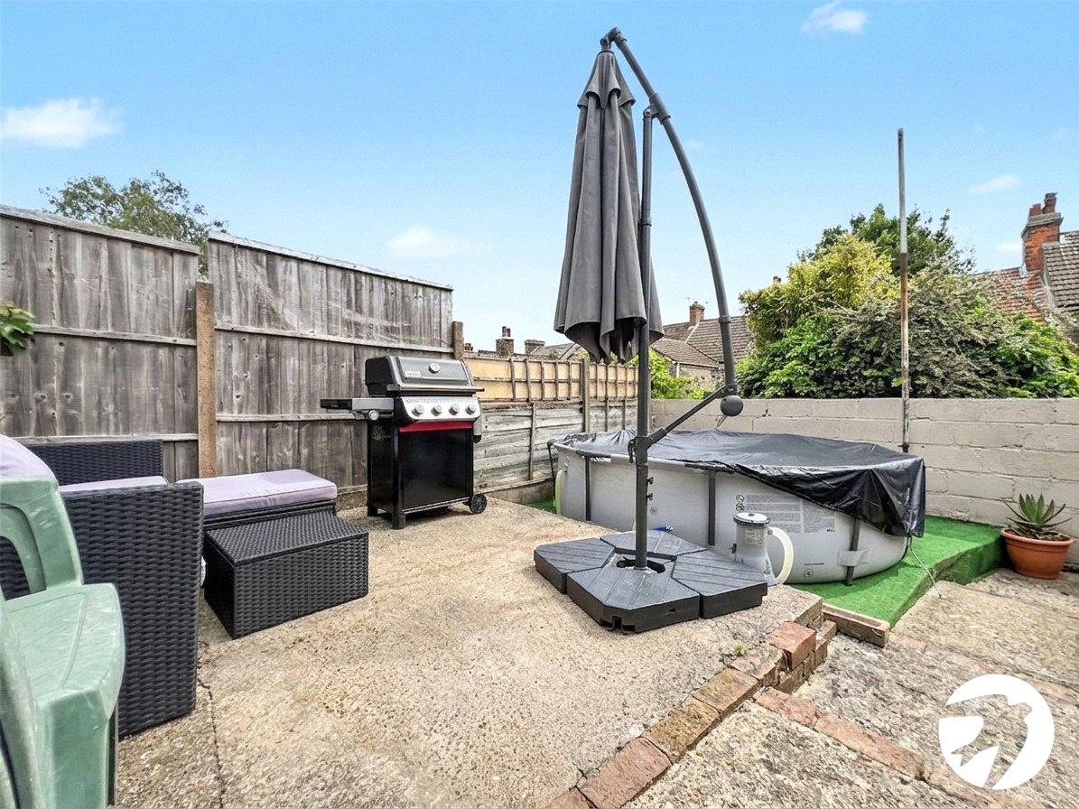 6 bedroom house for sale in Chatham | Robinson Michael & Jackson