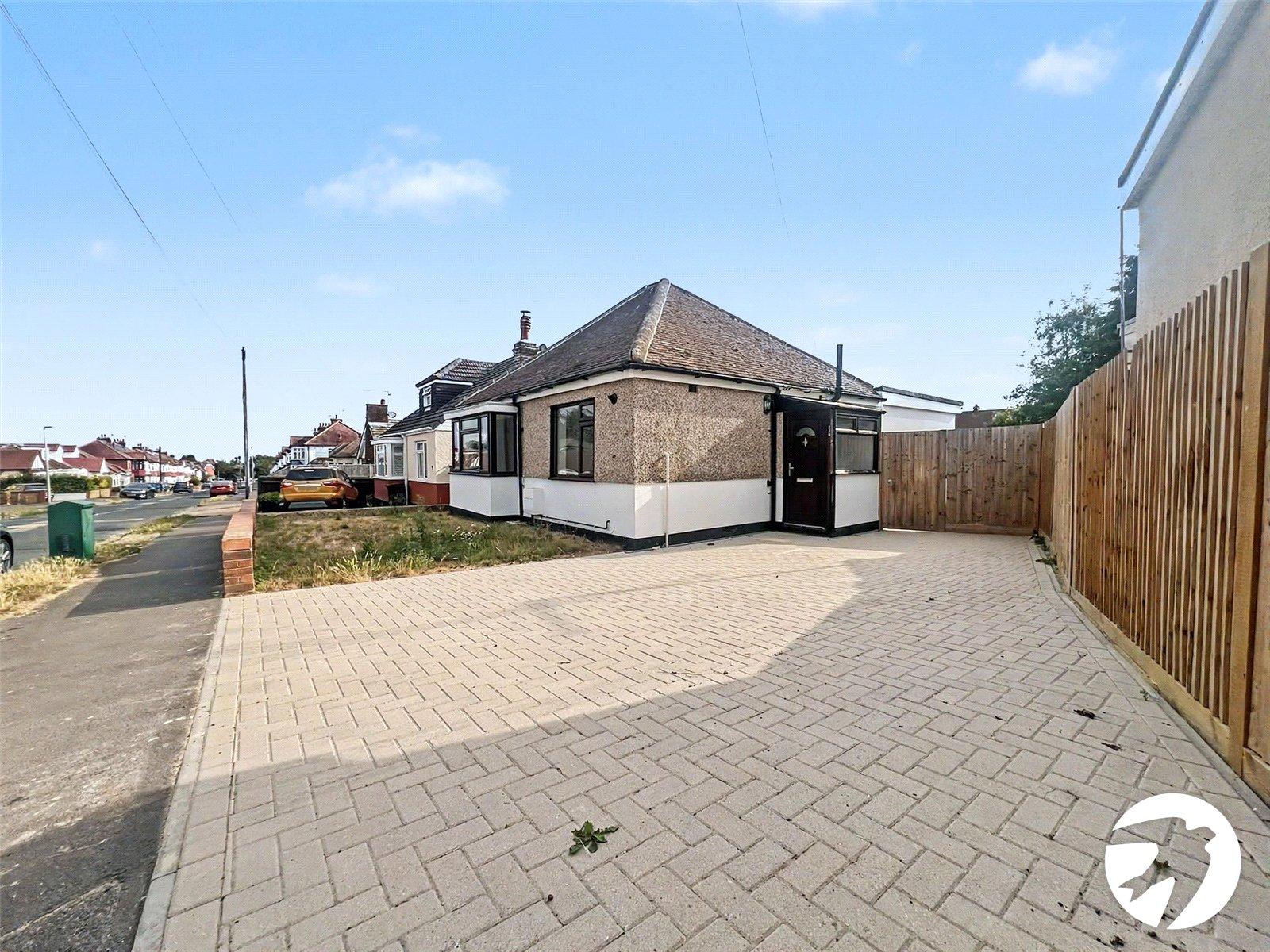 3 bedroom bungalow for sale in Rochester | Robinson Michael & Jackson