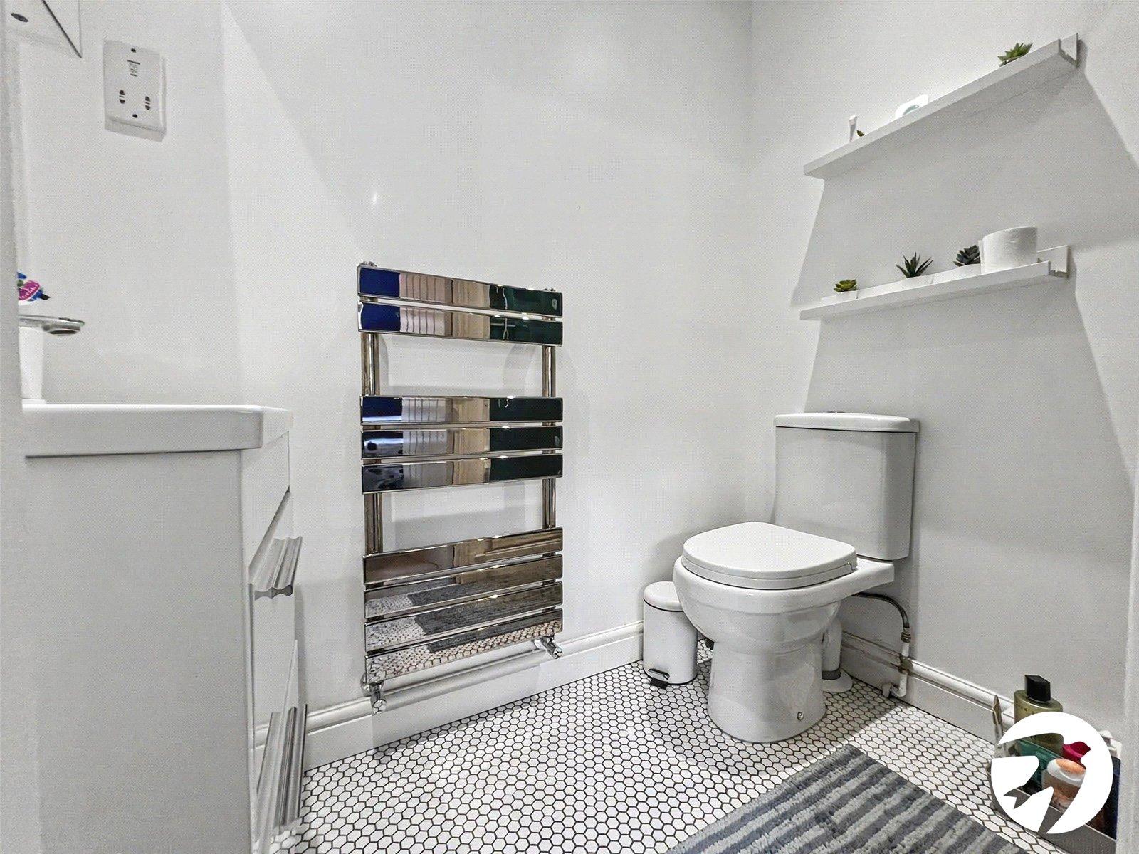 2 bedroom house for sale in Chatham | Robinson Michael & Jackson