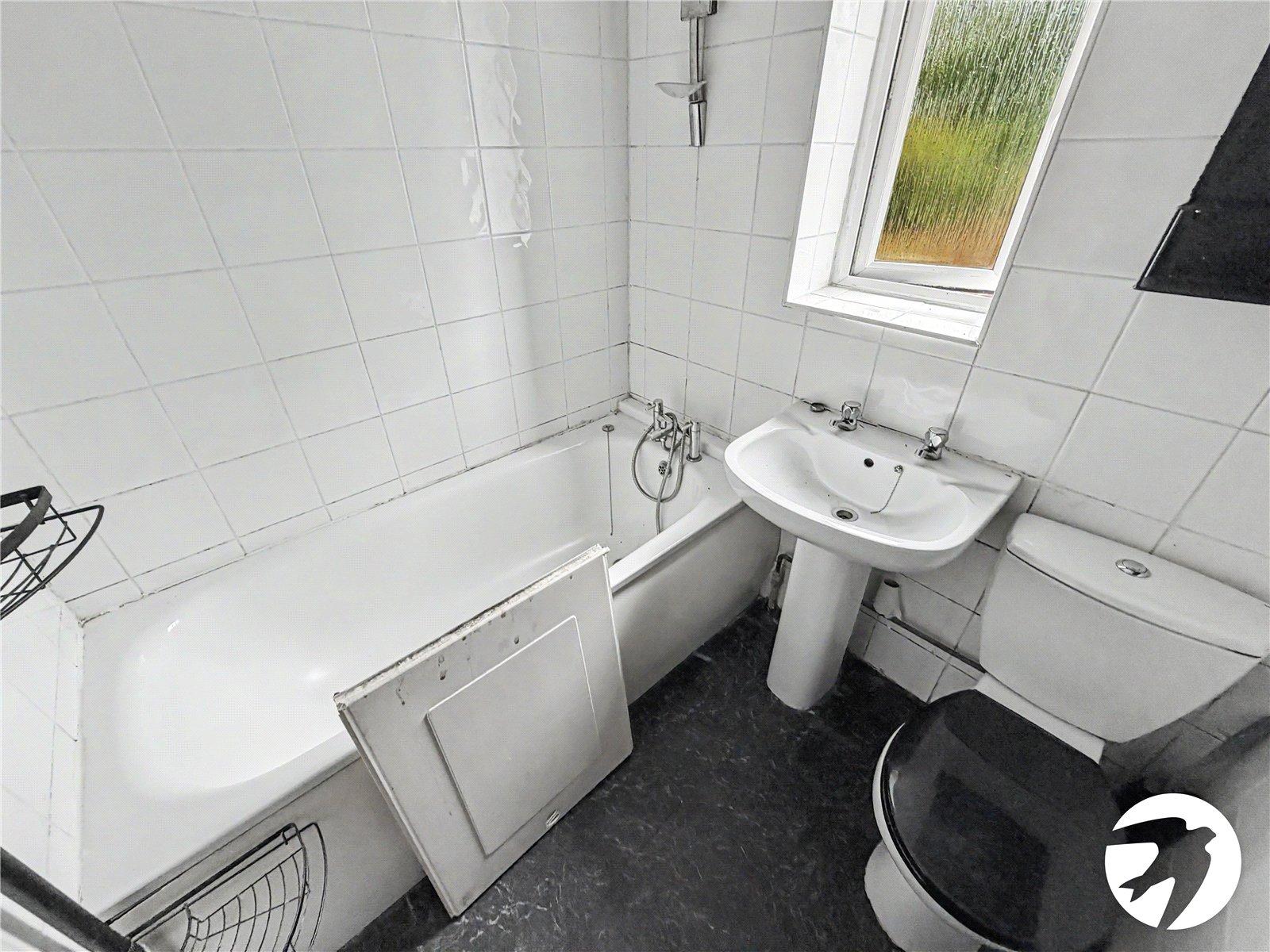 3 bedroom house for sale in Rochester | Robinson Michael & Jackson