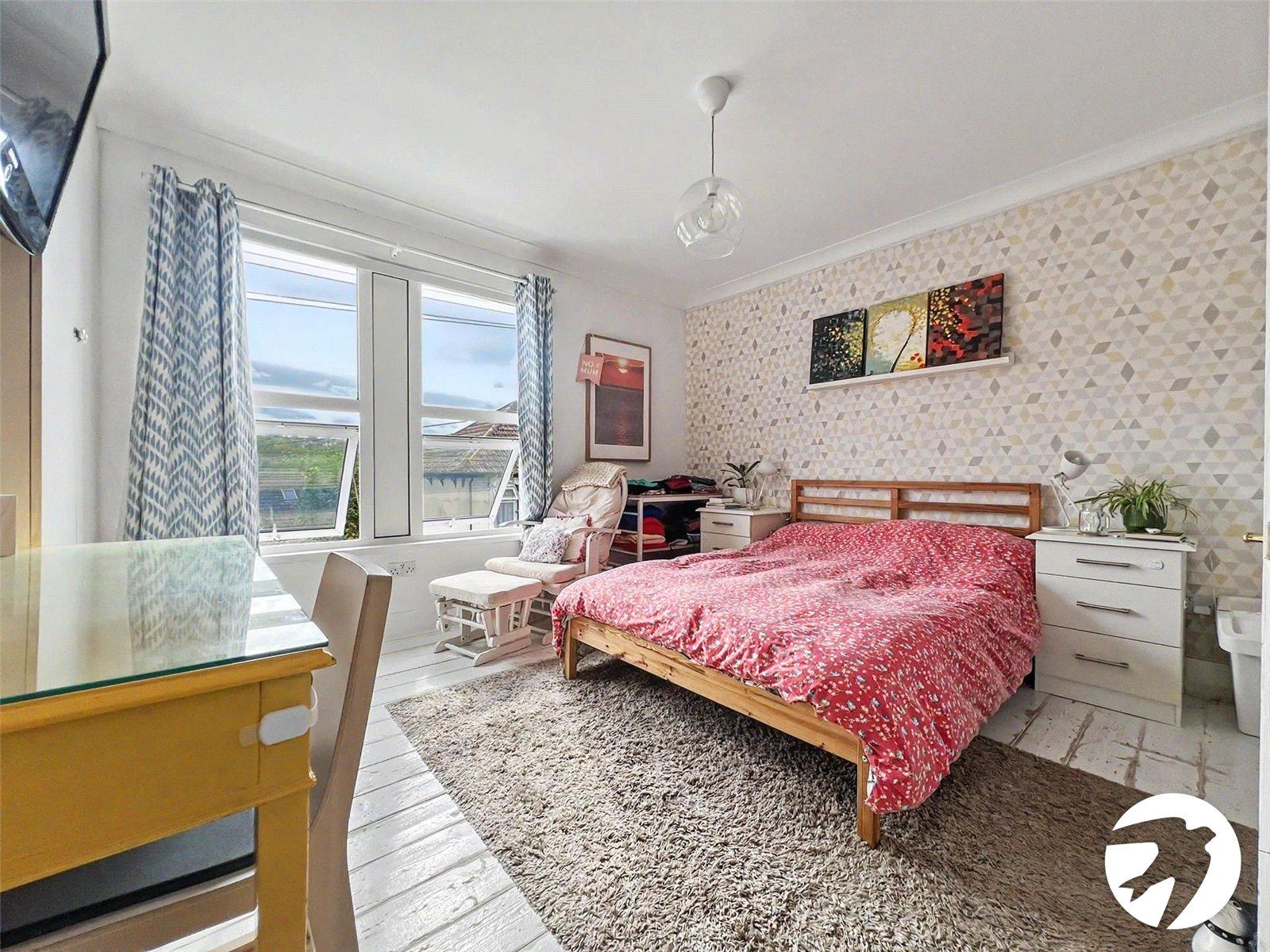 2 bedroom house for sale in Chatham | Robinson Michael & Jackson