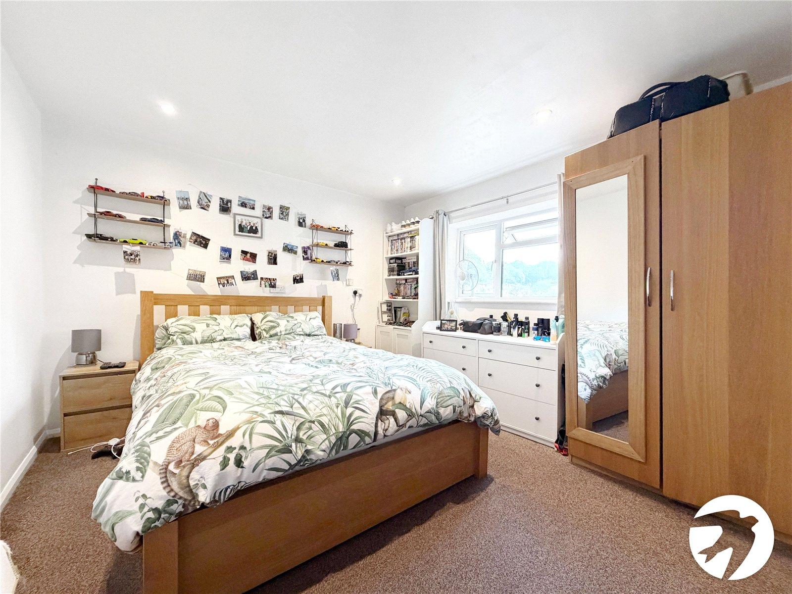 3 bedroom house for sale in Rochester | Robinson Michael & Jackson