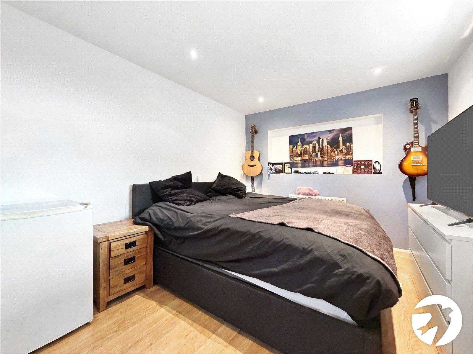 3 bedroom house for sale in Rochester | Robinson Michael & Jackson