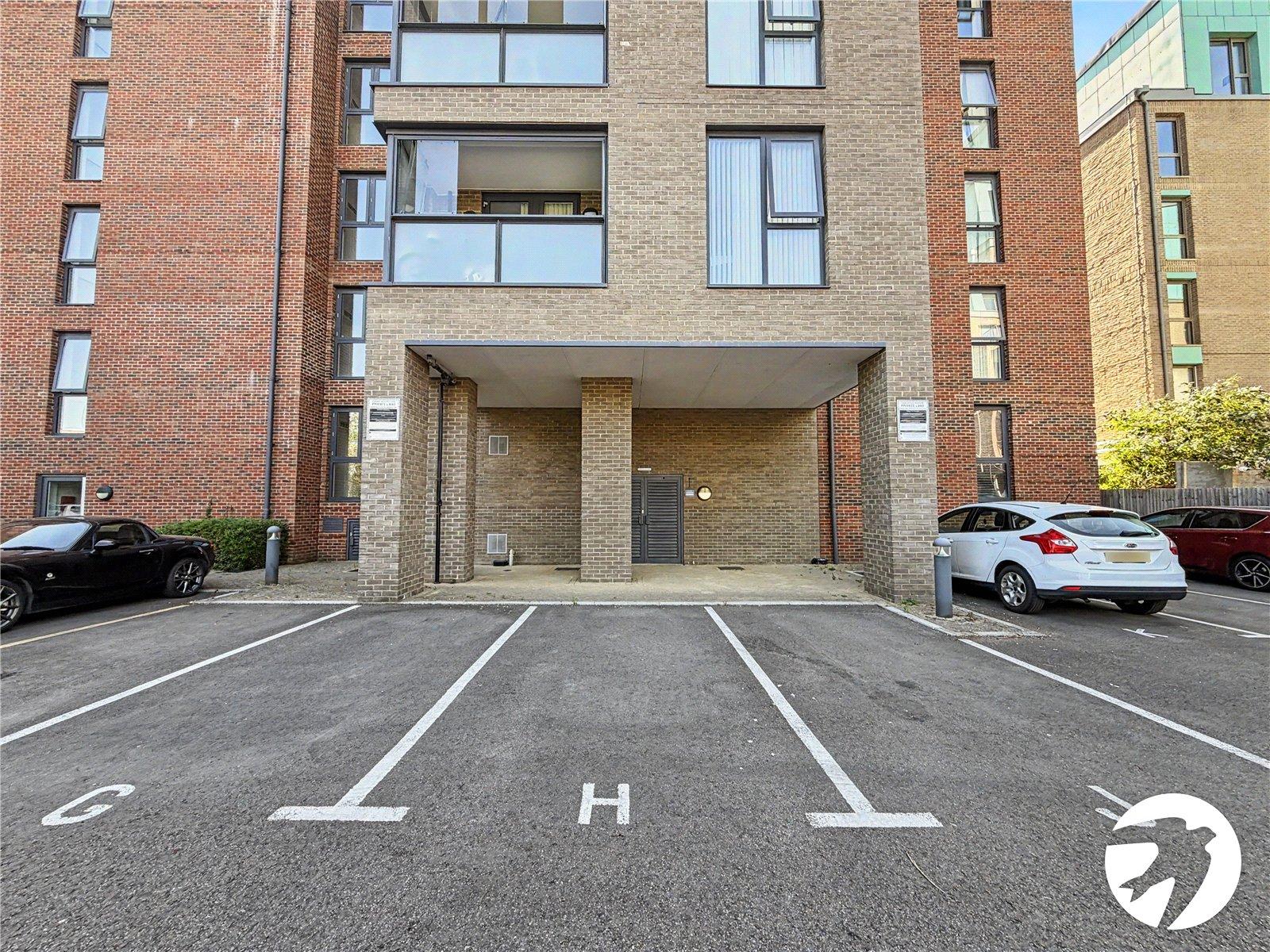 2 bedroom property for sale in Rochester | Robinson Michael & Jackson