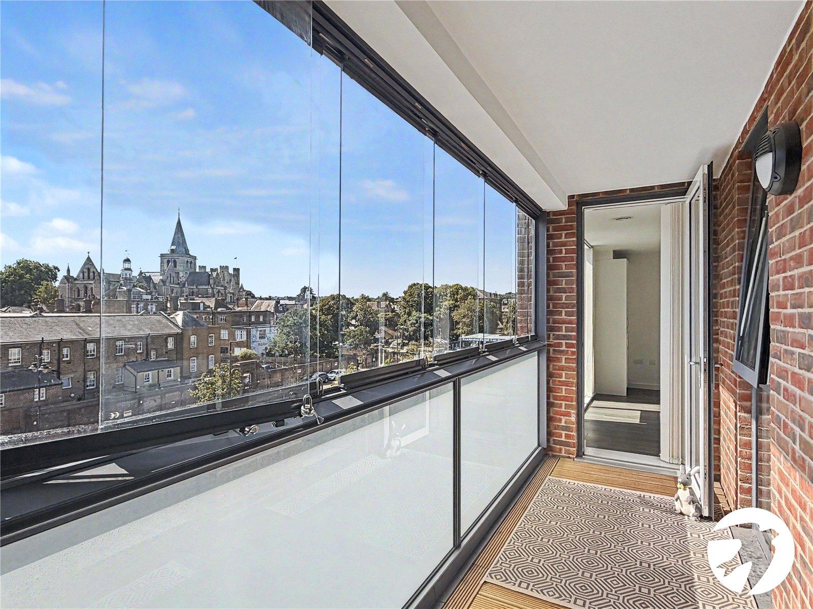 2 bedroom property for sale in Rochester | Robinson Michael & Jackson