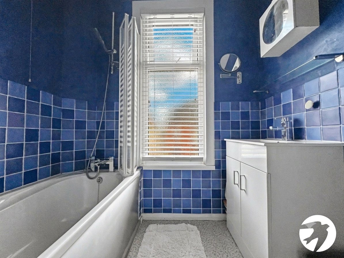 4 bedroom house for sale in Rochester | Robinson Michael & Jackson