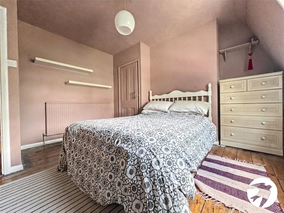 4 bedroom house for sale in Rochester | Robinson Michael & Jackson