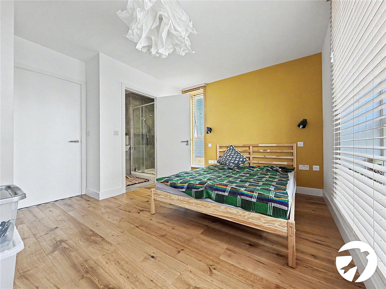 2 bedroom property for sale in Rochester | Robinson Michael & Jackson