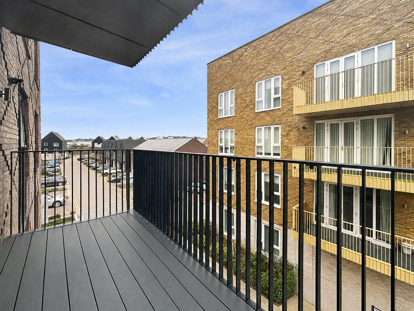2 bedroom property for sale in Rochester | Robinson Michael & Jackson
