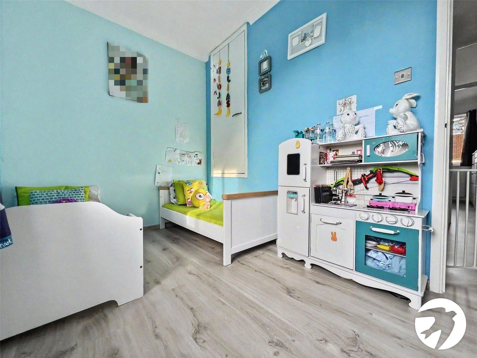 2 bedroom house for sale in White Road | Robinson Michael & Jackson