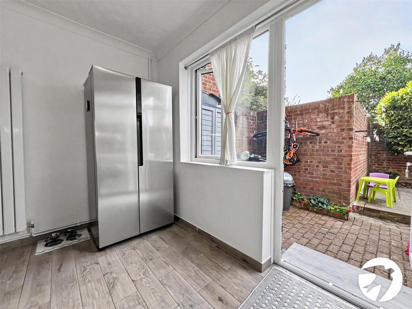 2 bedroom house for sale in White Road | Robinson Michael & Jackson