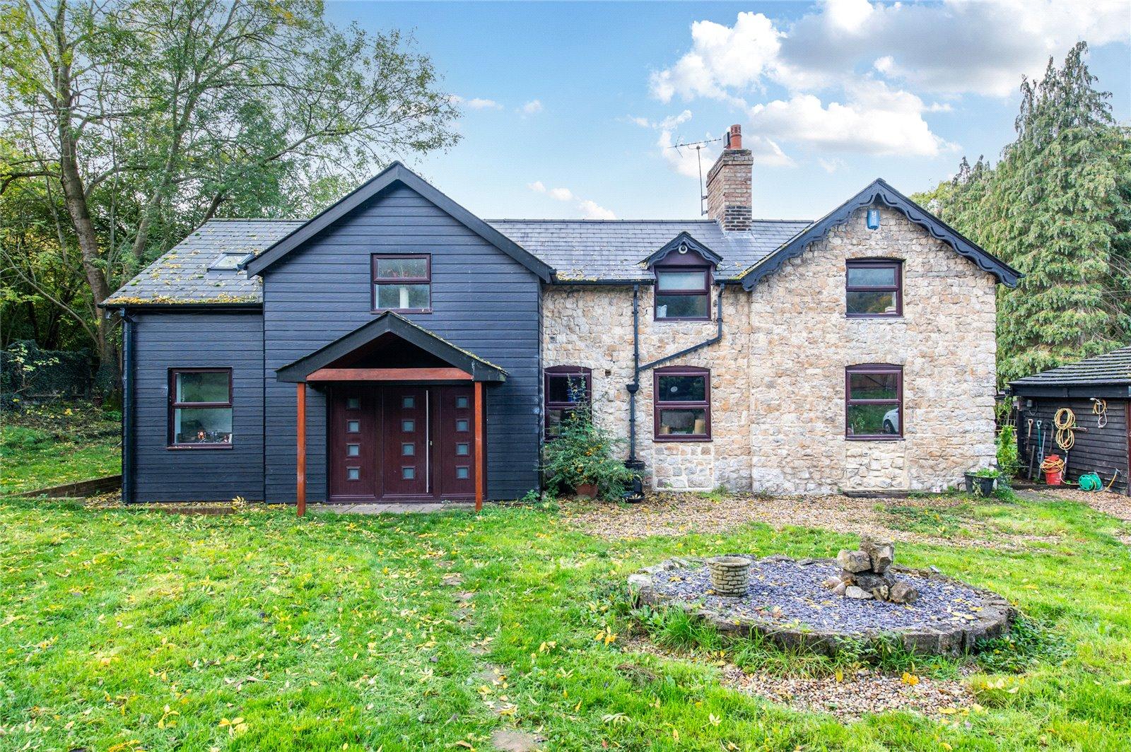 5 bedroom house for sale in Rochester | Robinson Michael & Jackson