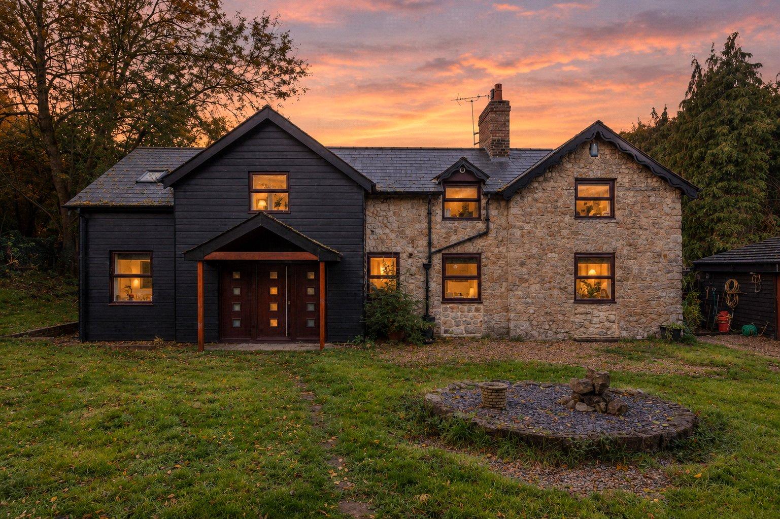 5 bedroom house for sale in Rochester | Robinson Michael & Jackson
