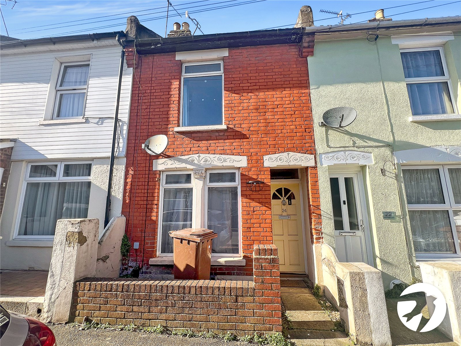 2 bedroom house for sale in Chatham | Robinson Michael & Jackson