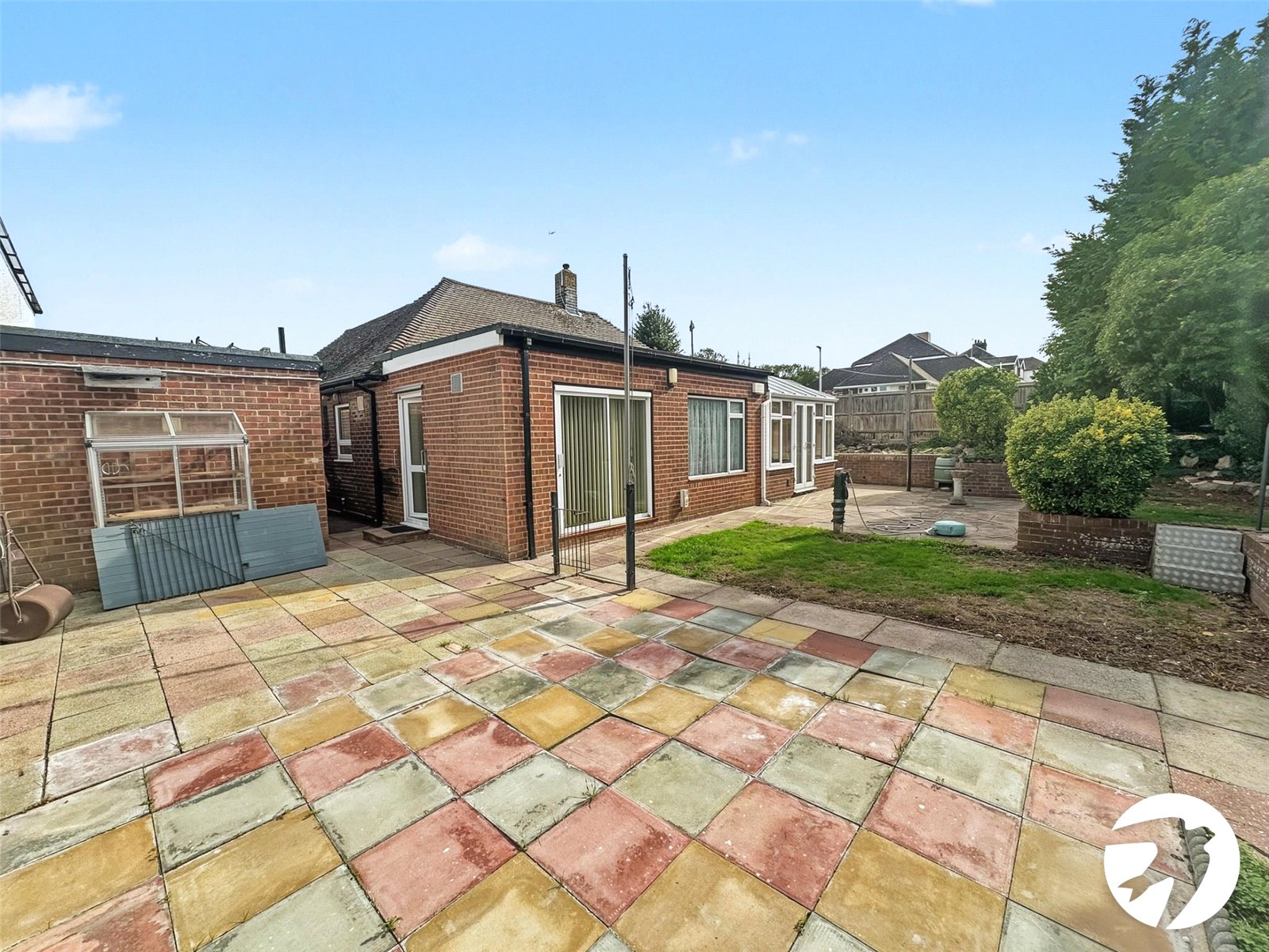 2 bedroom bungalow for sale in Rochester | Robinson Michael & Jackson