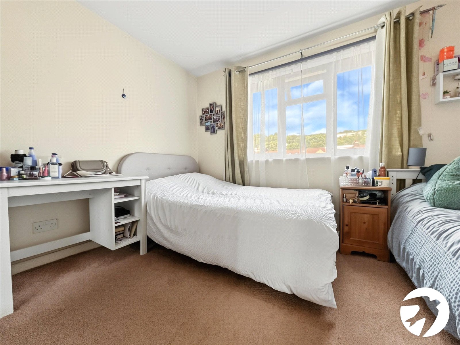 2 bedroom house for sale in Chatham | Robinson Michael & Jackson