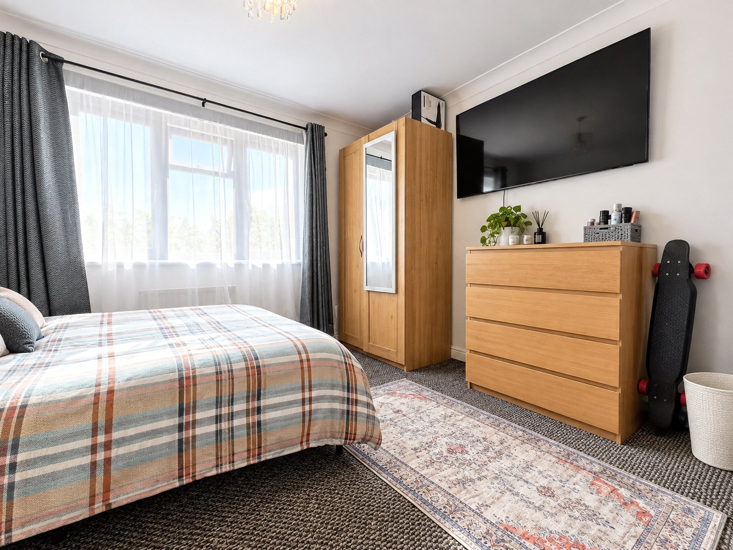 2 bedroom house for sale in Chatham | Robinson Michael & Jackson