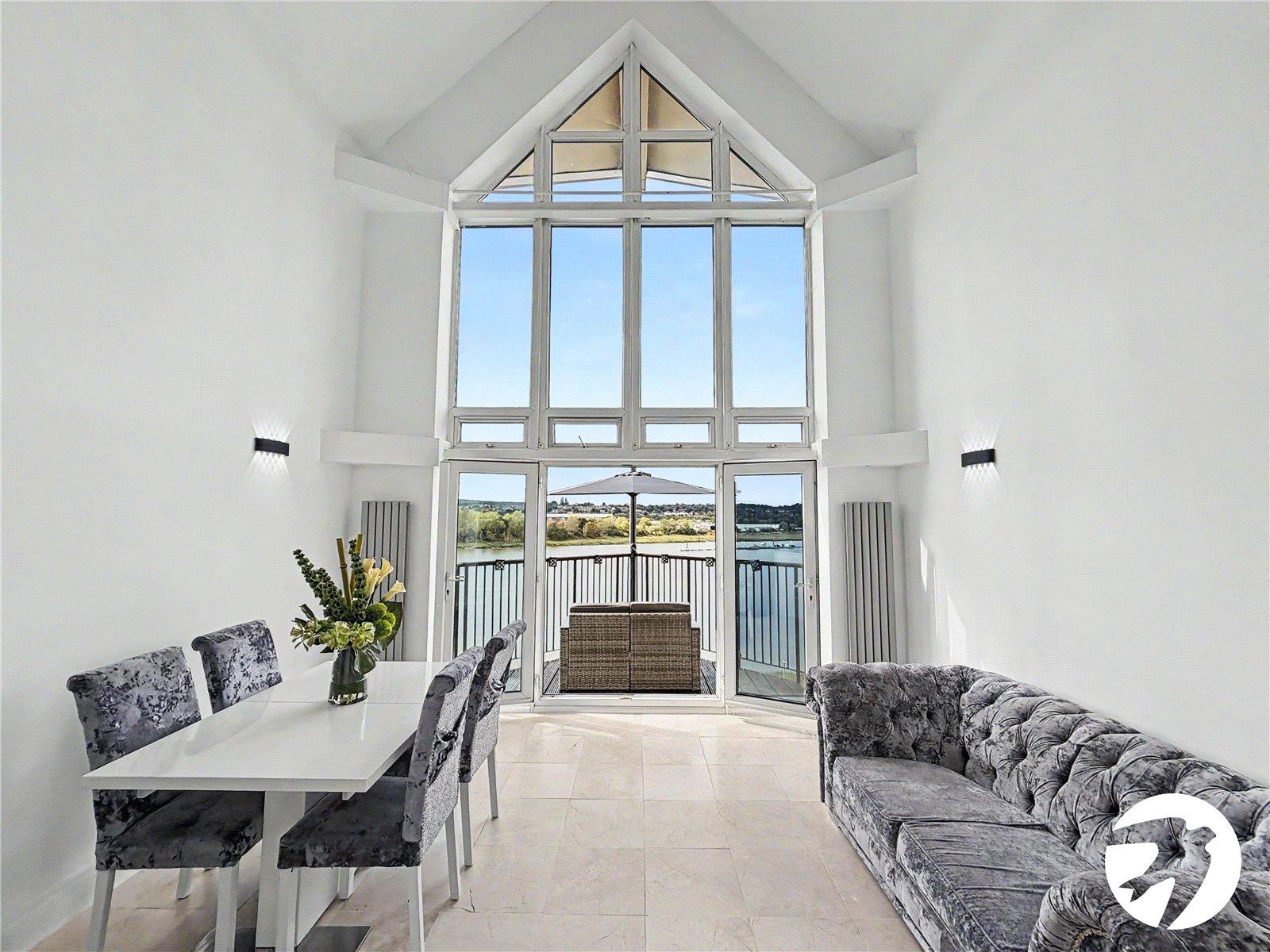 3 bedroom property for sale in Valleta Way | Robinson Michael & Jackson