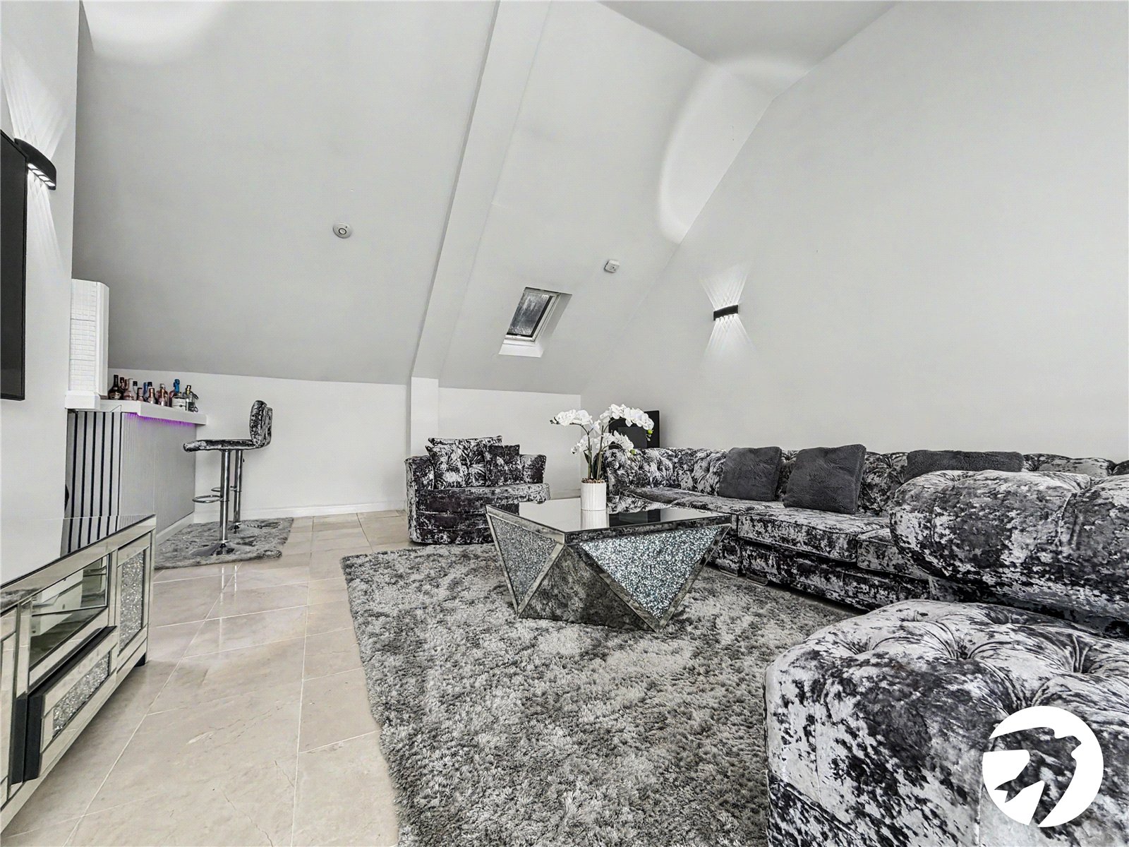 3 bedroom property for sale in Valleta Way | Robinson Michael & Jackson