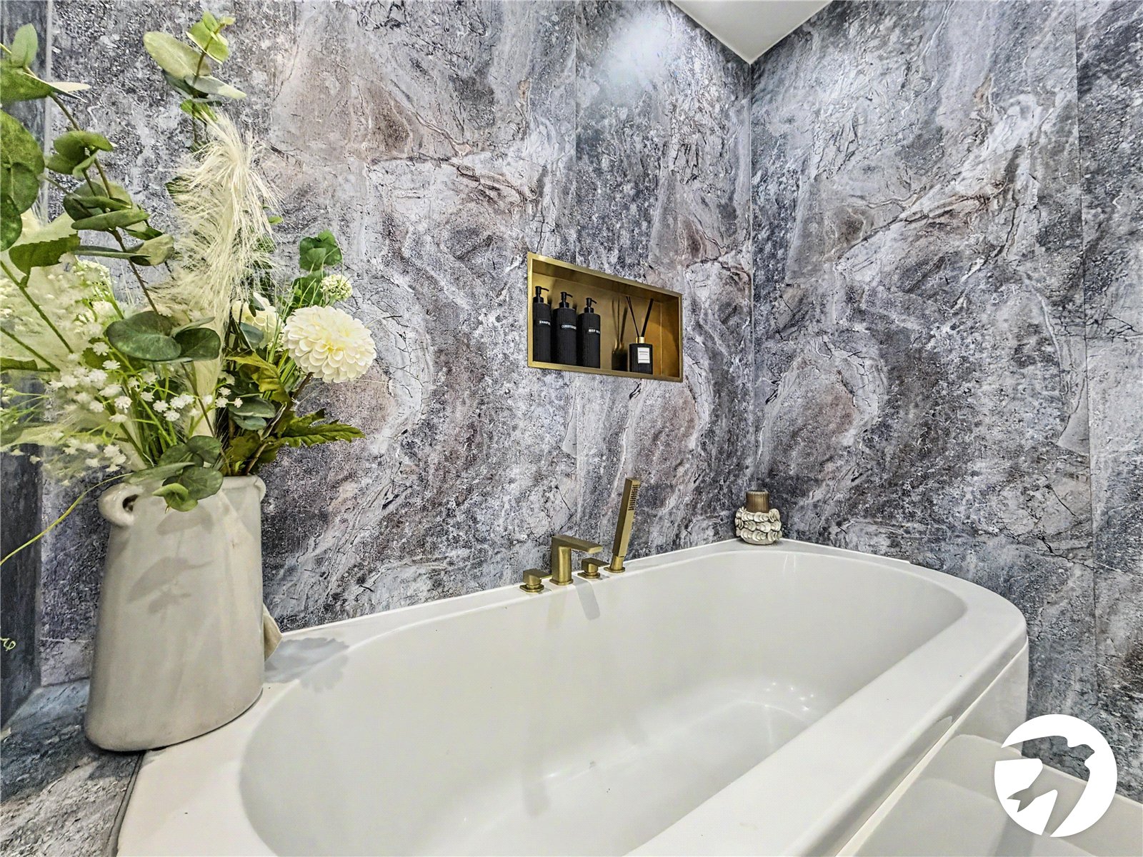 3 bedroom property for sale in Valleta Way | Robinson Michael & Jackson
