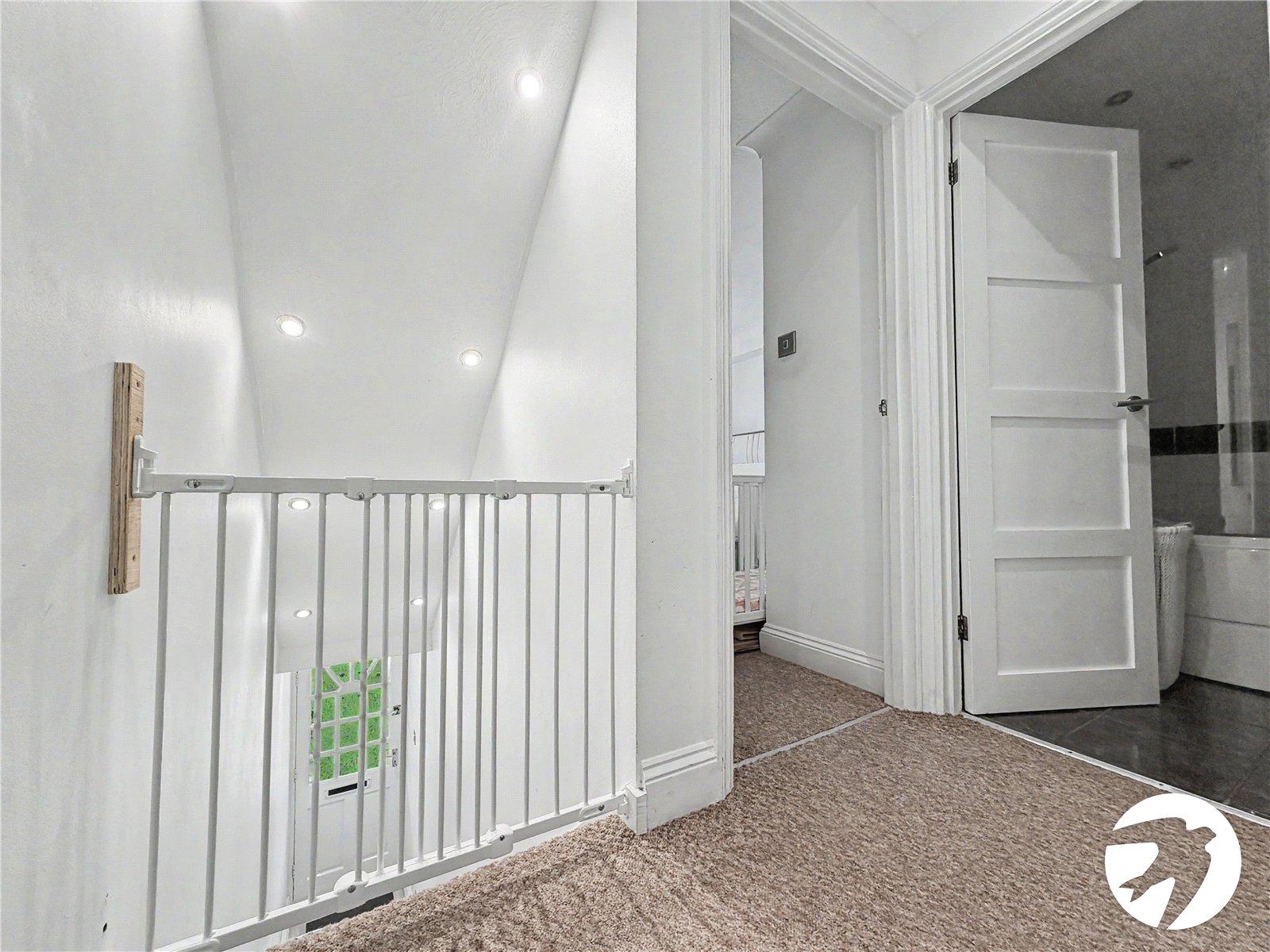 1 bedroom property for sale in Rochester | Robinson Michael & Jackson