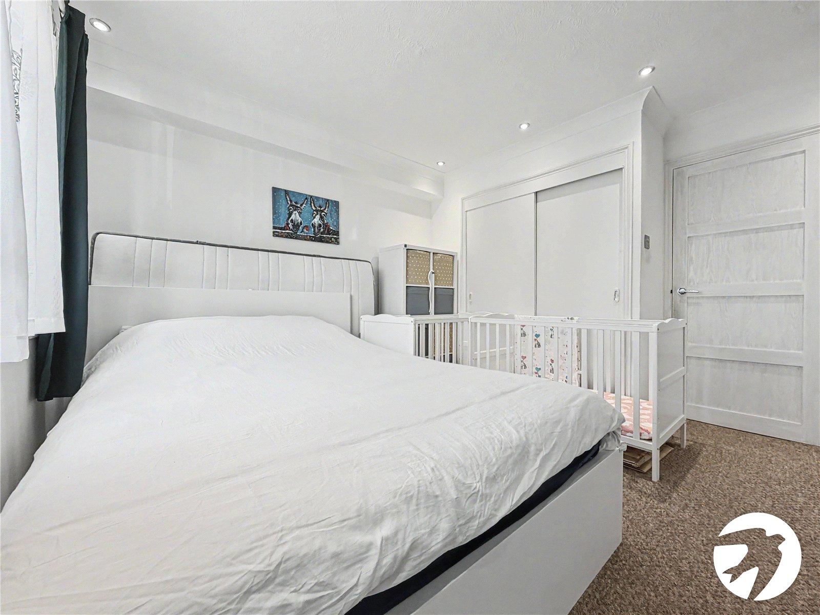 1 bedroom property for sale in Rochester | Robinson Michael & Jackson