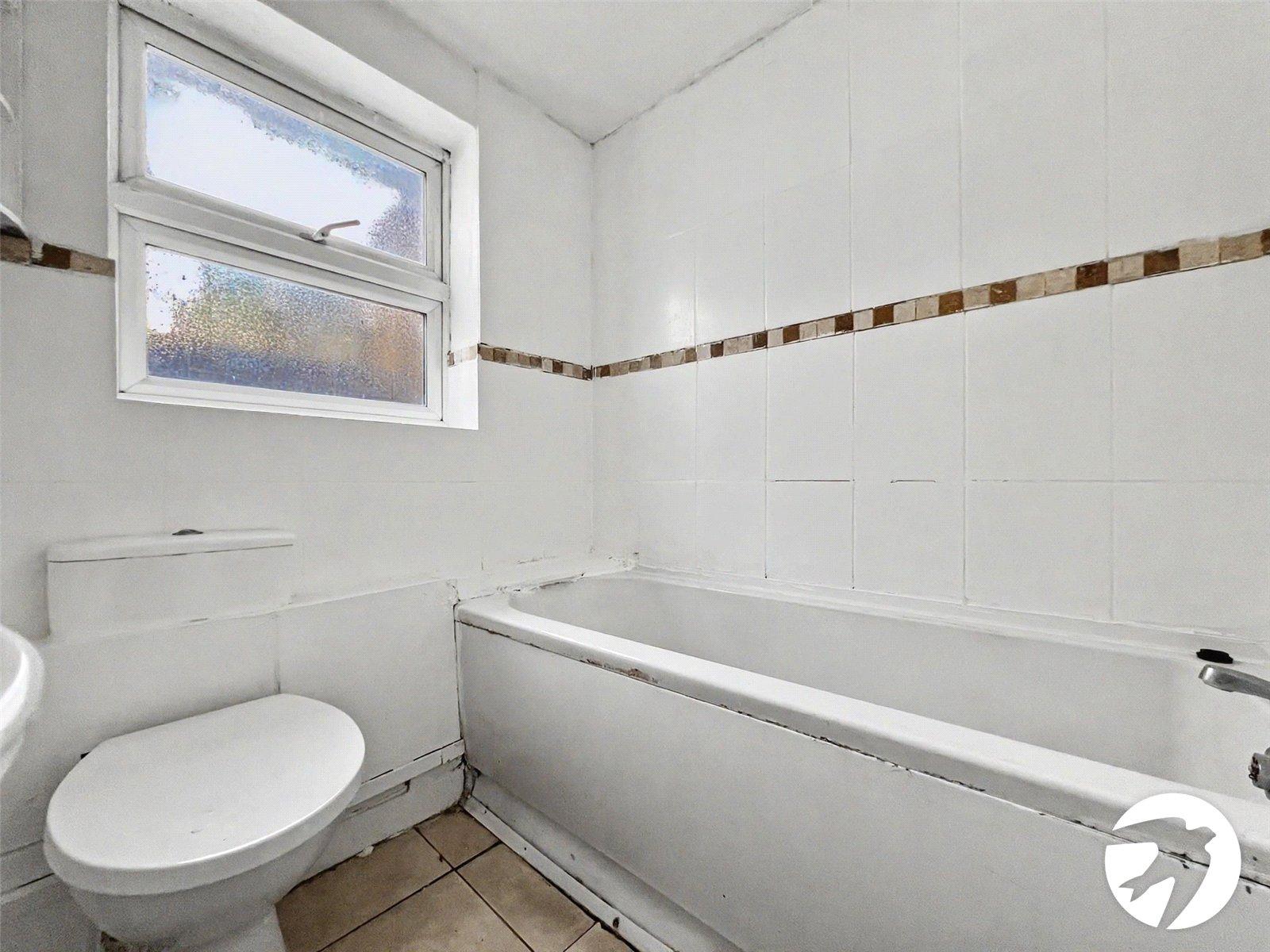 5 bedroom house for sale in Chatham | Robinson Michael & Jackson