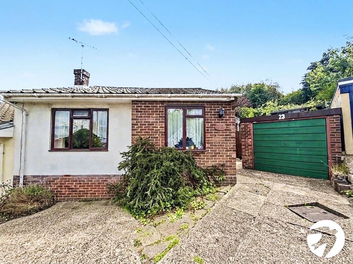 2 bedroom bungalow for sale in Chatham | Robinson Michael & Jackson