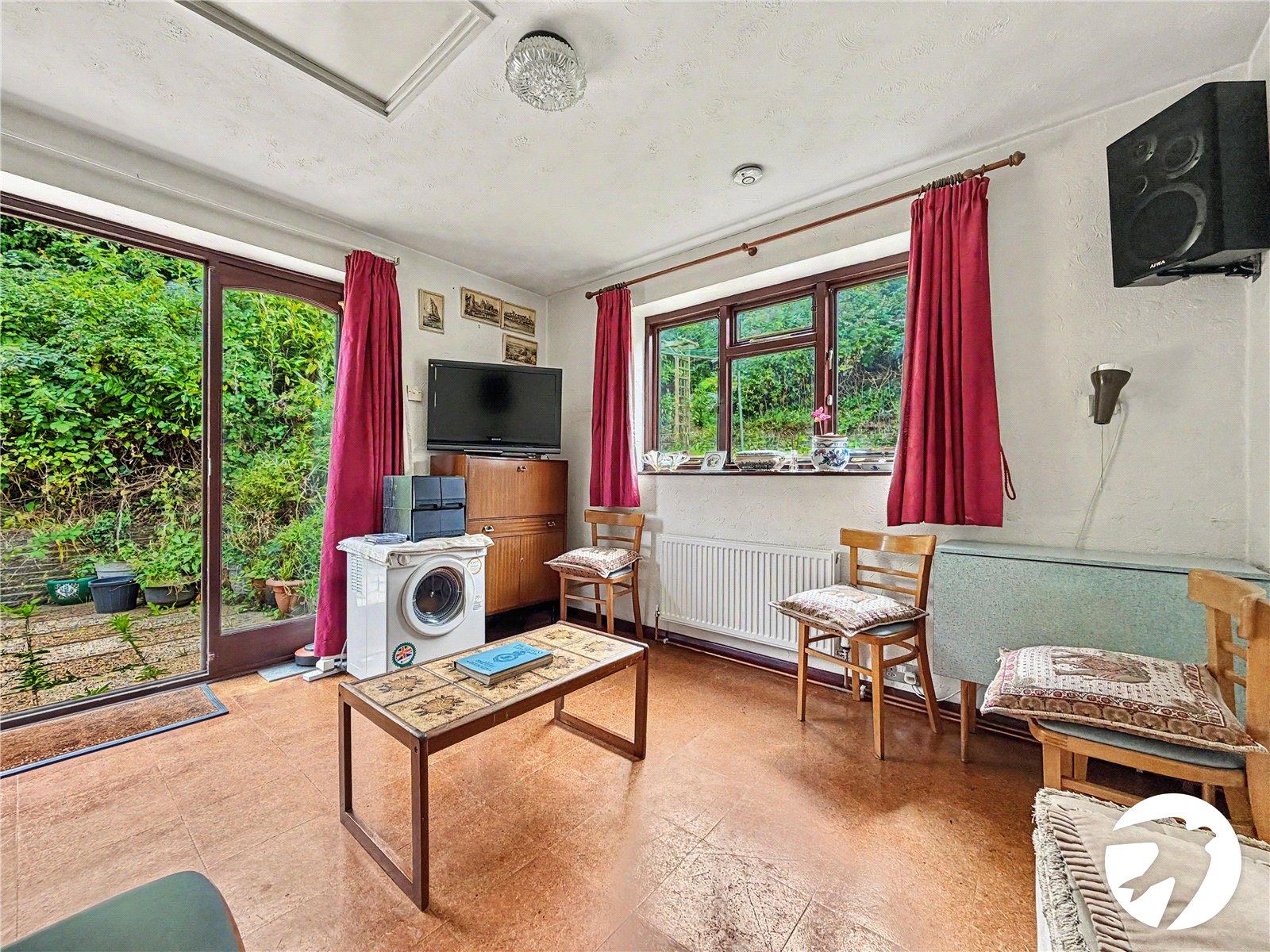 2 bedroom bungalow for sale in Chatham | Robinson Michael & Jackson