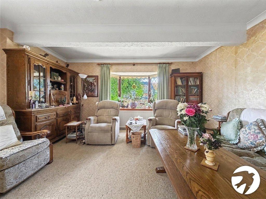 3 bedroom bungalow for sale in Rochester | Robinson Michael & Jackson