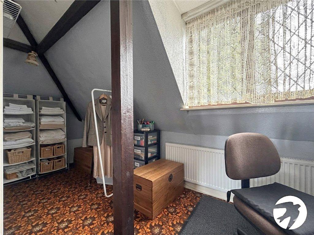 3 bedroom bungalow for sale in Rochester | Robinson Michael & Jackson
