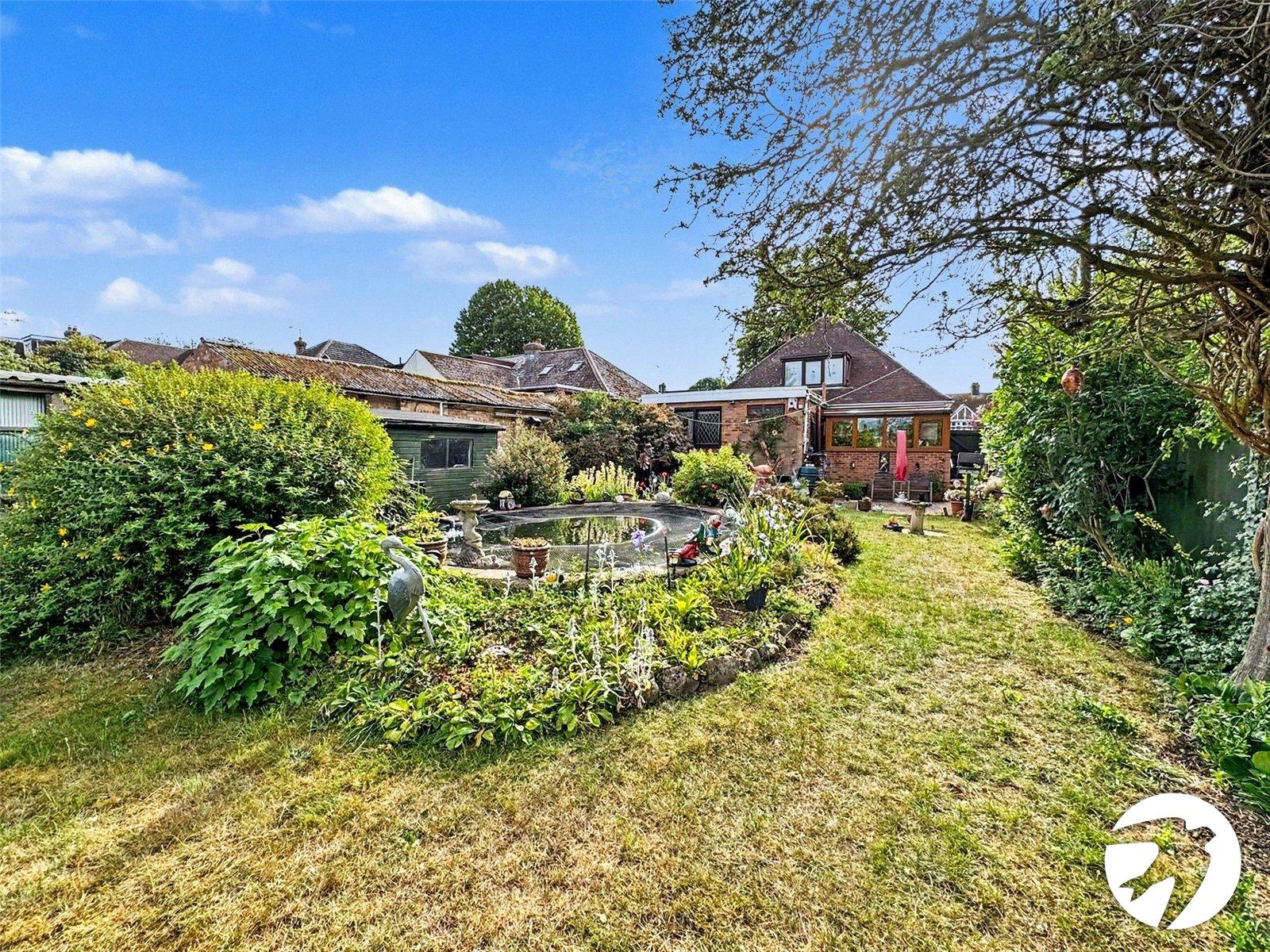 3 bedroom bungalow for sale in Rochester | Robinson Michael & Jackson