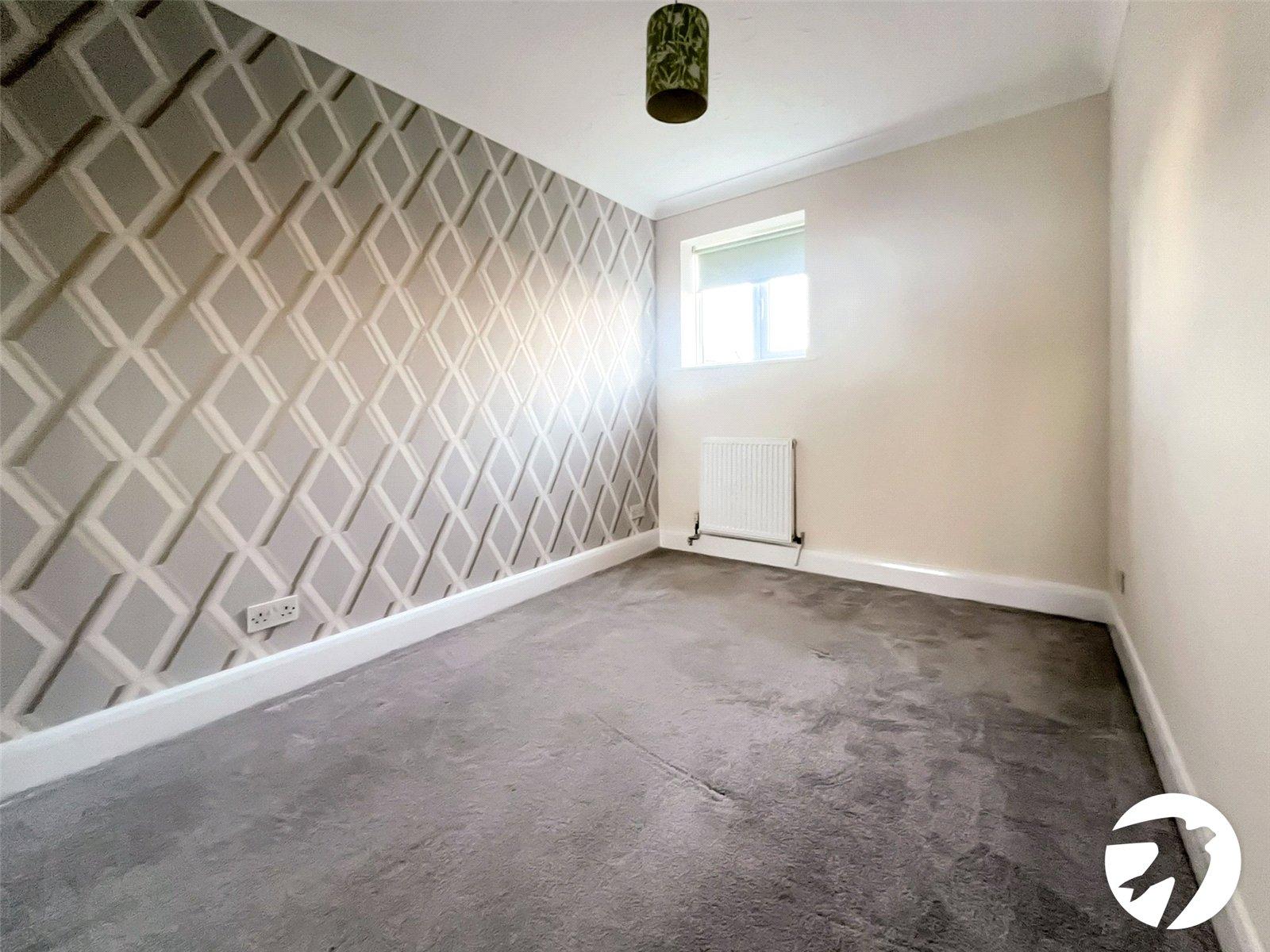 1 bedroom property for sale in Chatham | Robinson Michael & Jackson