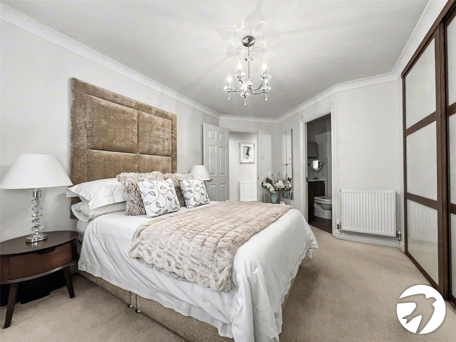 2 bedroom property for sale in St. Marys Island | Robinson Michael & Jackson